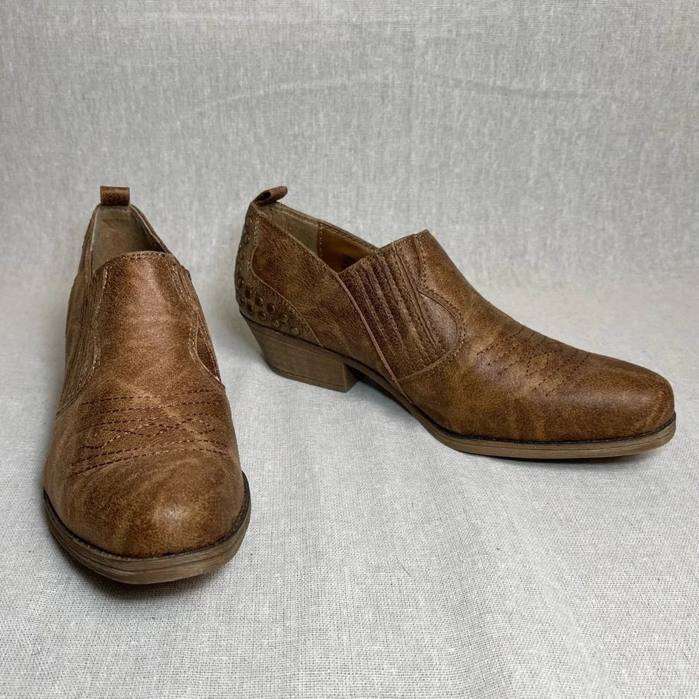 Sugar | Brown Western Style Studded Booties | Size 8 - Picture 1 of 9